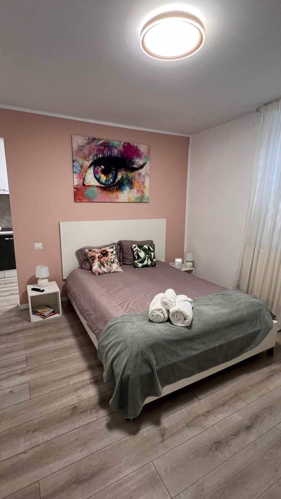 Ferienwohnung Cotroceni Studio Bukarest Exterior foto